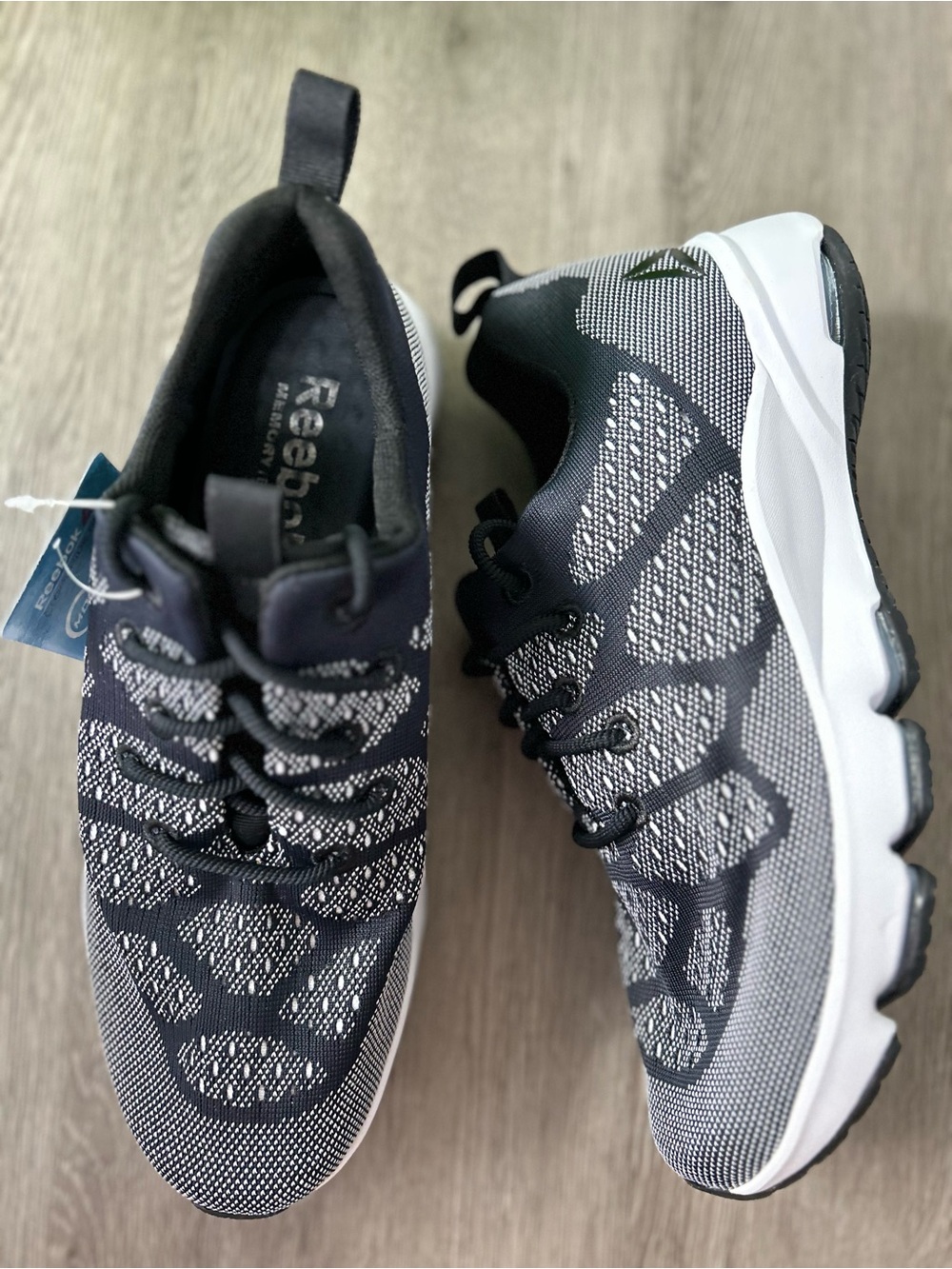 Reebok Cloudride DMX Walking Sneaker | Size 9